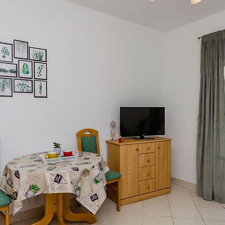 Apartment Mario Trogir Exteriör bild