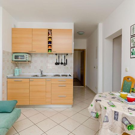 Apartment Mario Trogir Exteriör bild