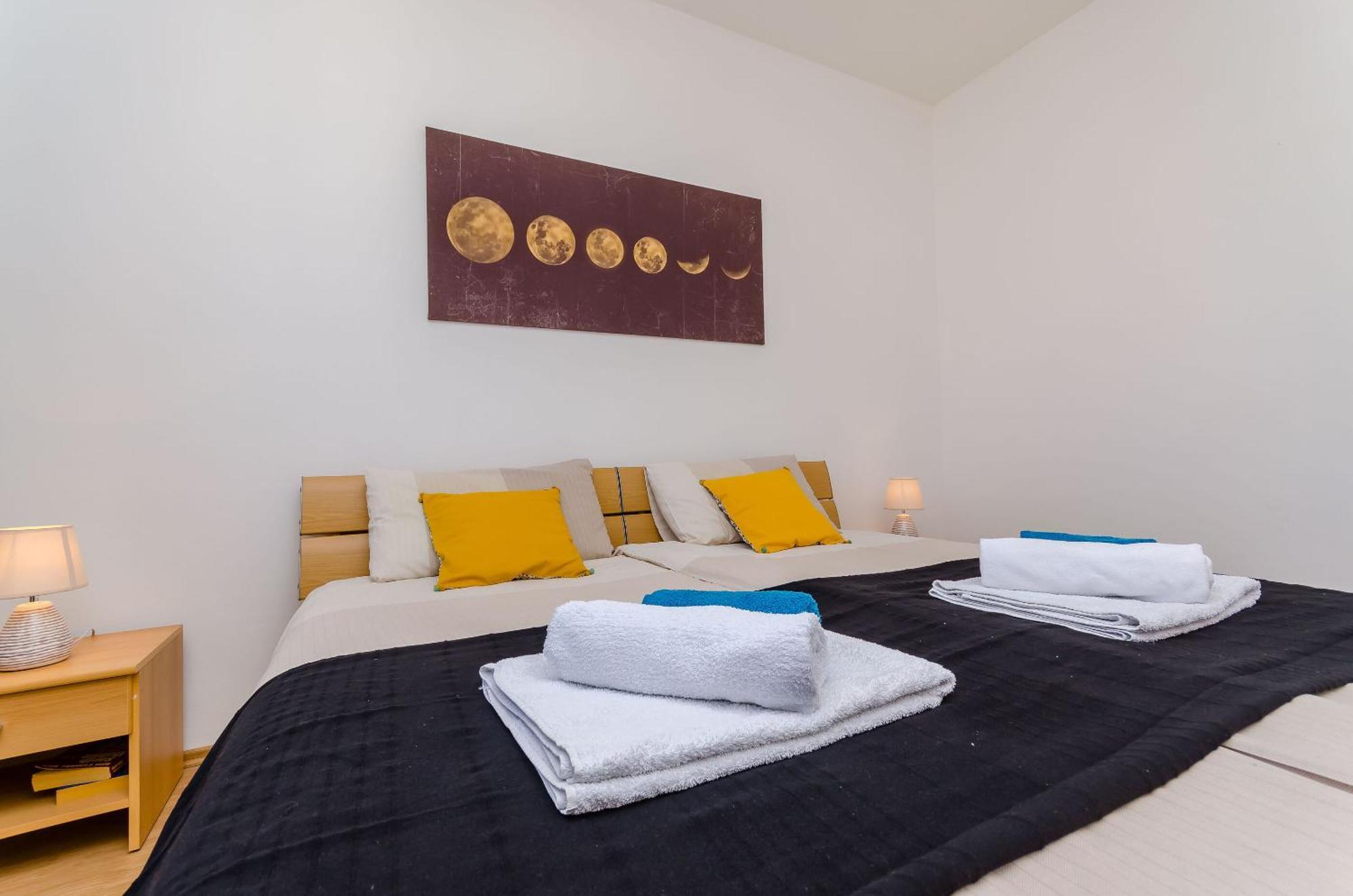 Apartment Mario Trogir Exteriör bild